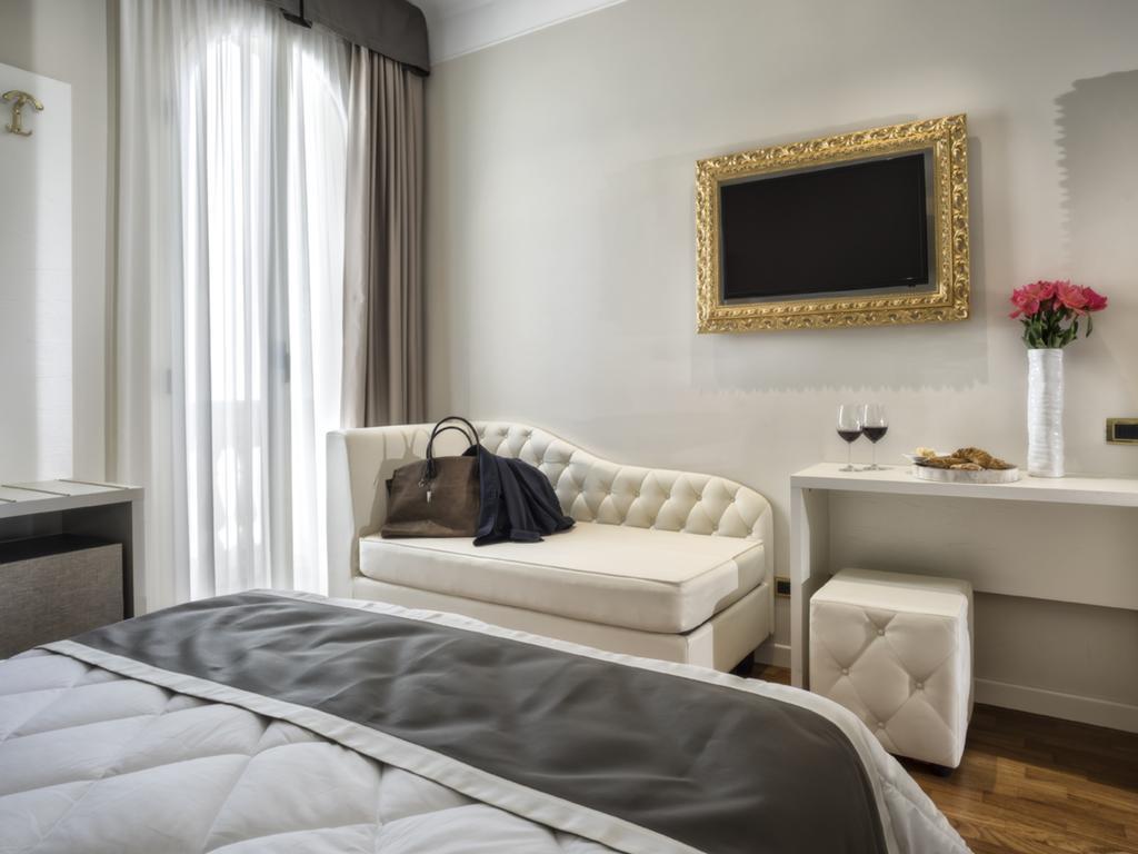 Novecento Suite Hotel Riccione Kültér fotó