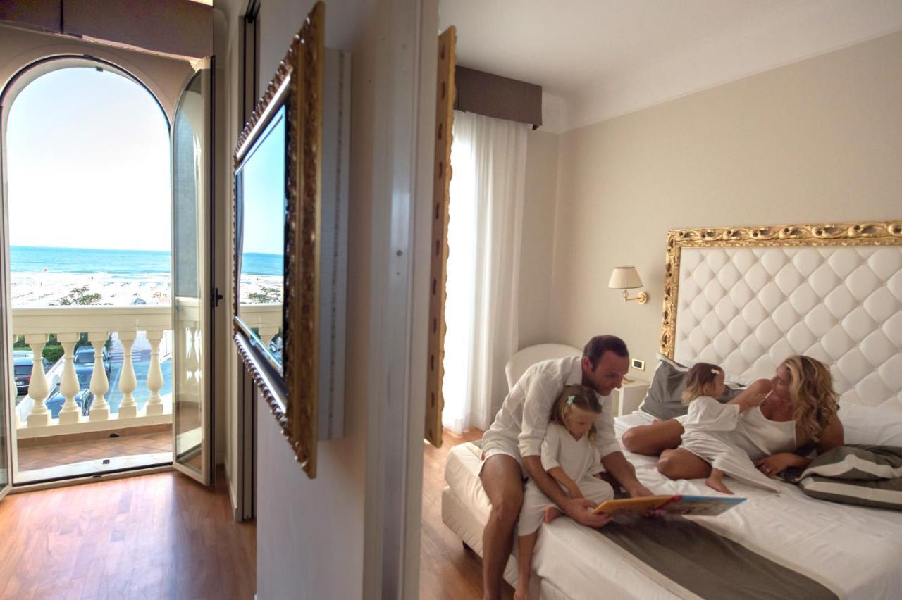 Novecento Suite Hotel Riccione Kültér fotó