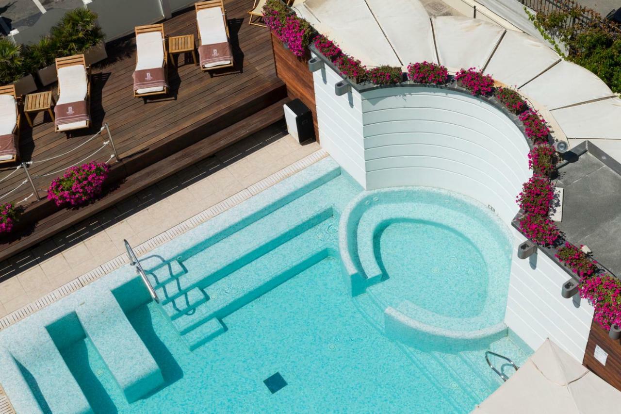 Novecento Suite Hotel Riccione Kültér fotó